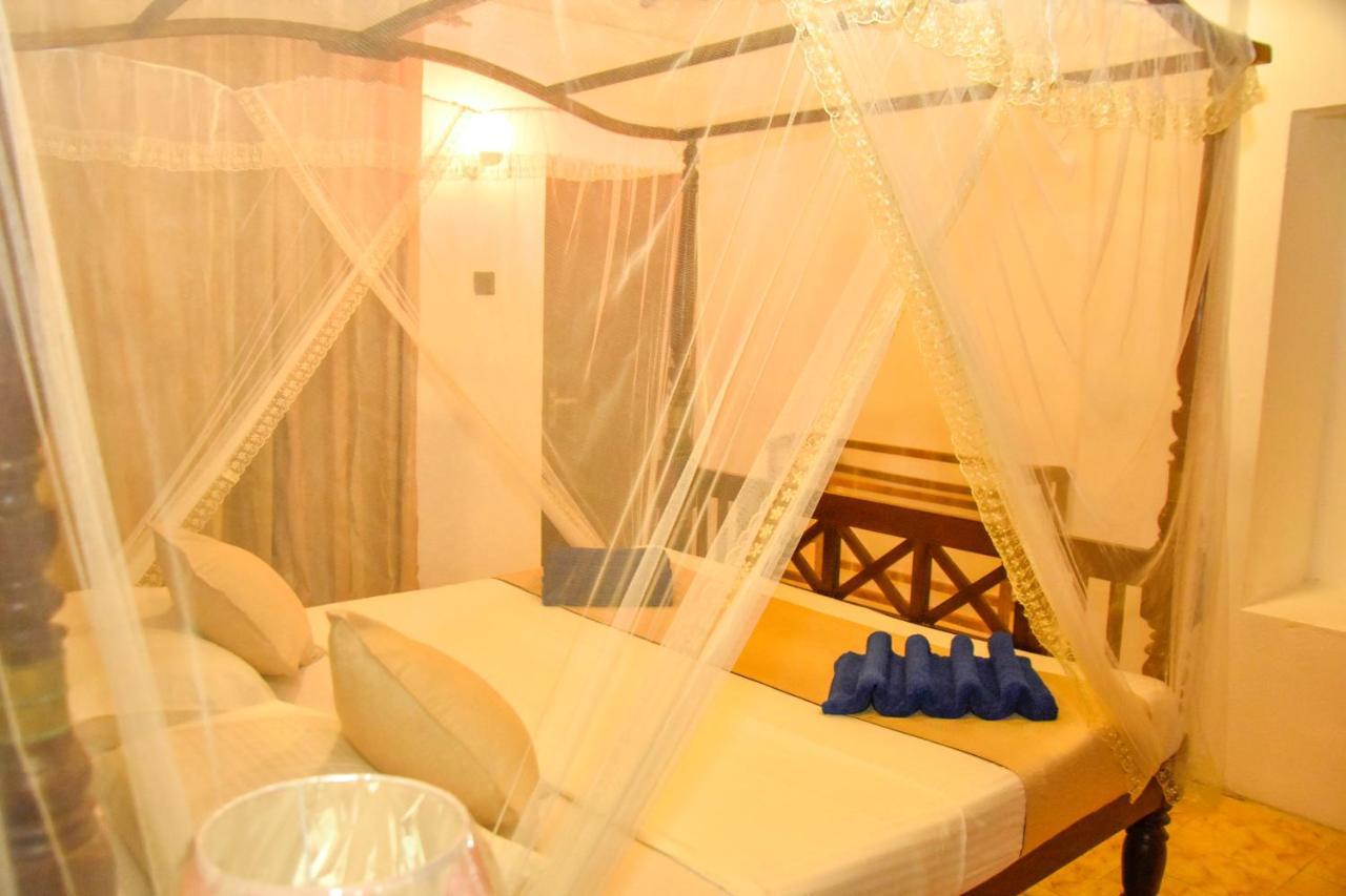 Oriental Rest Hotel Hikkaduwa Kültér fotó